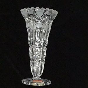Vintage Bleikristall Lead Crystal Vase 8”